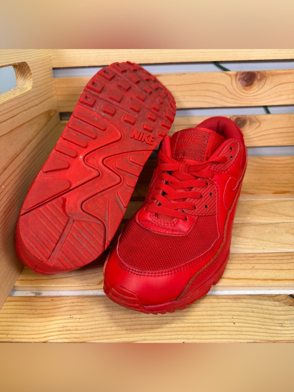 Nike Air Max 90 Triple Red 2021 Sneakers Shoes [CZ7918-600] Men's Size 10 Used